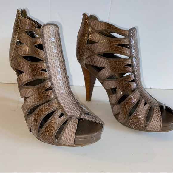 Kenneth Cole Reaction Peep Toe Bootie - Picture 2 of 9